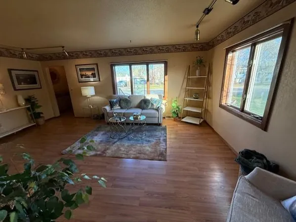 $199,900 | 211 9th Street South, Breckenridge, MN 56520