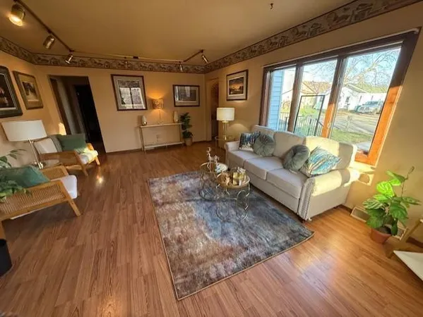 $199,900 | 211 9th Street South, Breckenridge, MN 56520