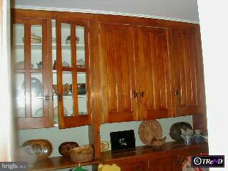 351 Pelham Road Philadelphia, PA 19119 - Photo 5 of 6 Gallery Image 5