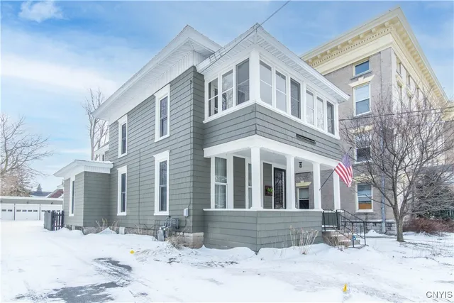 $1,200 | 325 Holcomb Street, Unit 2, Watertown, NY 13601