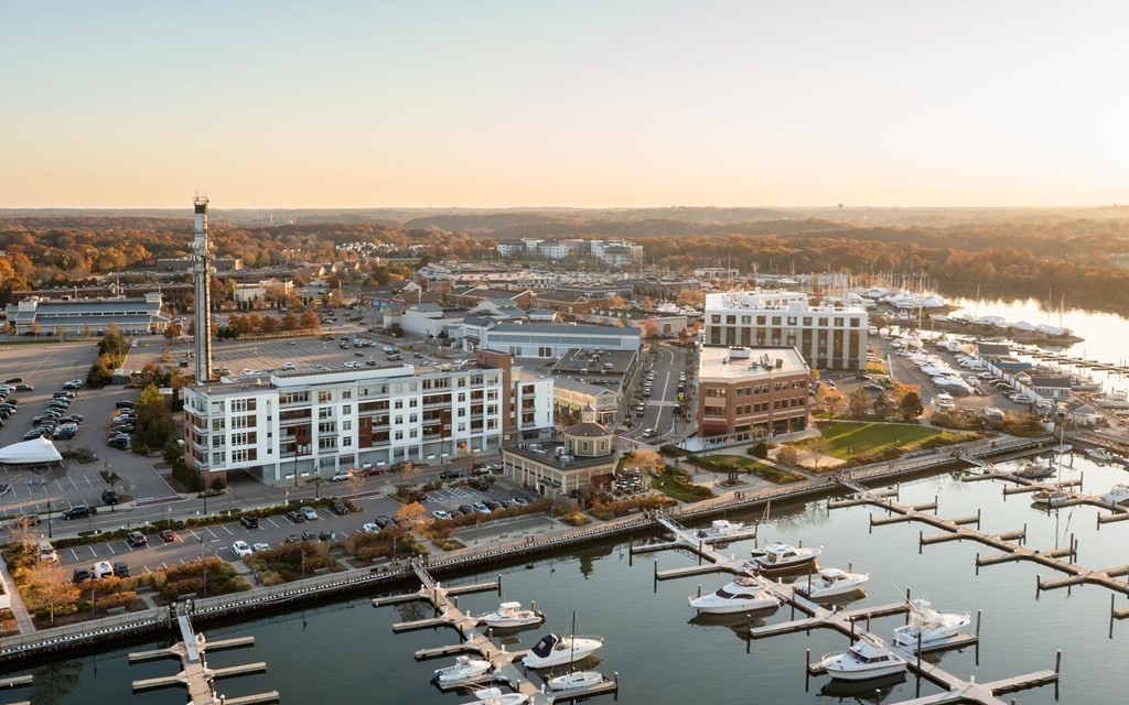 23 Shipyard Drive, Unit 401 Hingham, MA 02043 - Photo 21 of 25