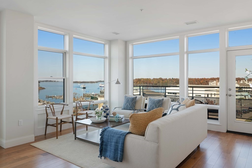 23 Shipyard Drive, Unit 401 Hingham, MA 02043 - Photo 5 of 25