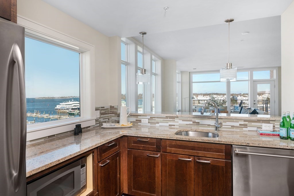 23 Shipyard Drive, Unit 401 Hingham, MA 02043 - Photo 9 of 25