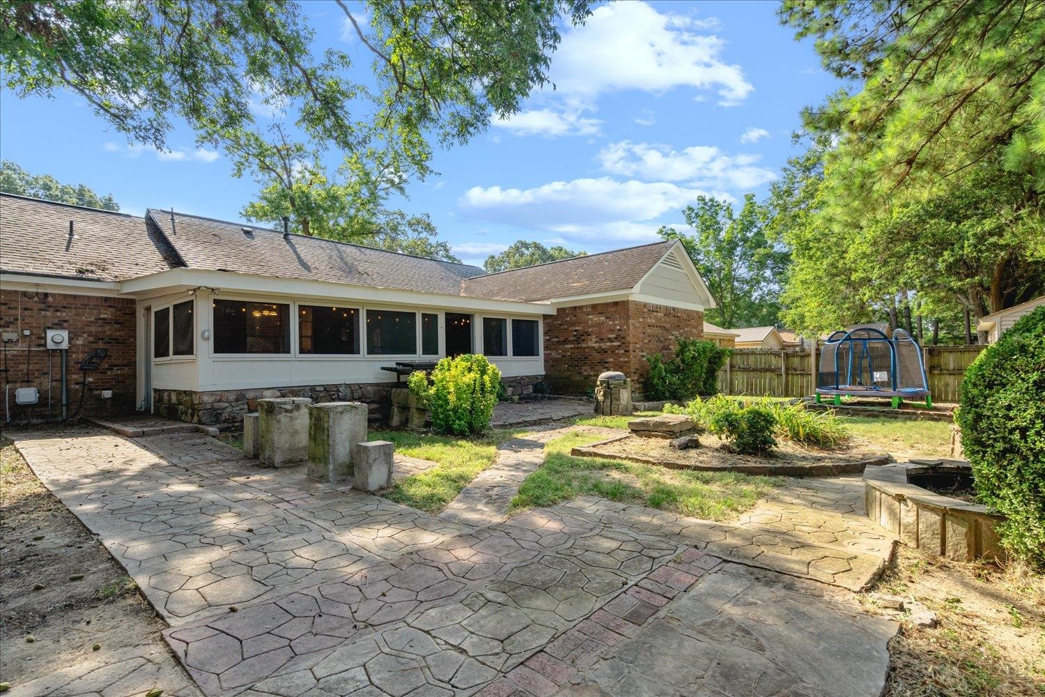 3093 Altruria Road Bartlett, TN 38134 - Photo 24 of 26 a view of a house with backyard and sitting area