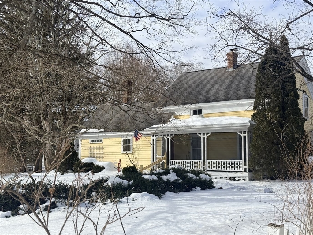 8 Maple Street Upton, MA 01568 - Photo 2 of 31