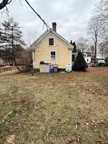 8 Maple Street Upton, MA 01568 - Photo 4 of 31