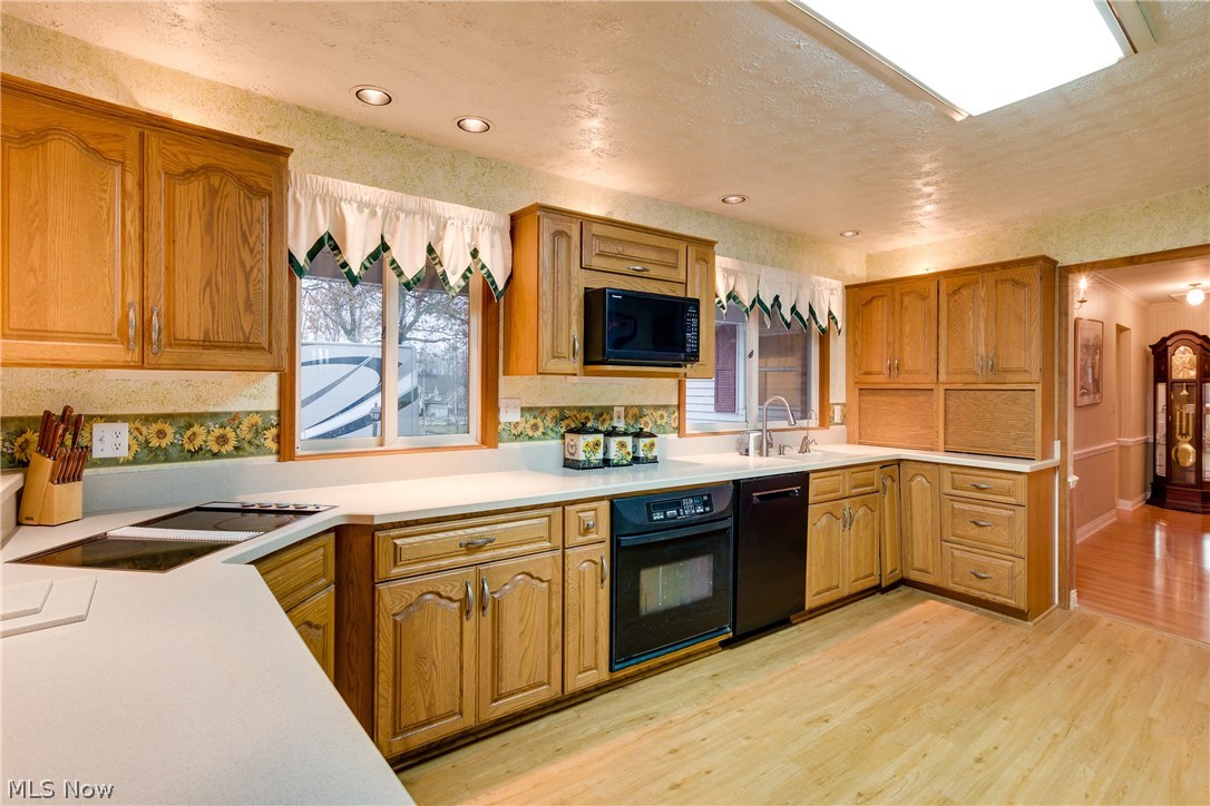 16631 Munn Road Chagrin Falls, OH 44023 - Photo 5 of 14 Gallery Image 5