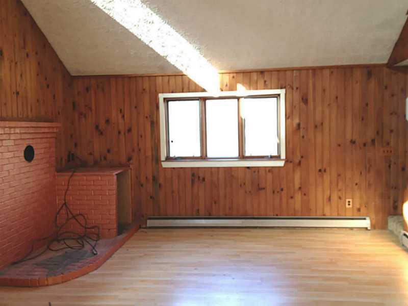 32 Sunset Road Scarborough, ME 04074 - Photo 4 of 13 Living Room. Living Room with...