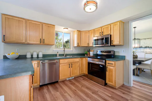 $535,000 | 5776 Cedar Ridge Drive, Ann Arbor, MI 48103