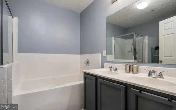 $2,600 | 1525 Fairbrook Court, Severn, MD 21144
