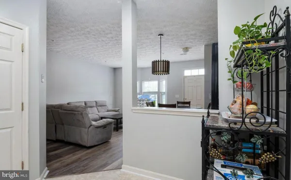 $2,600 | 1525 Fairbrook Court, Severn, MD 21144