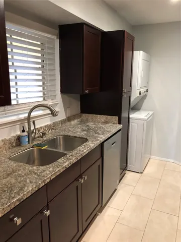 $1,425 | 18800 Egret Bay Boulevard, Unit 110, Webster, TX 77058