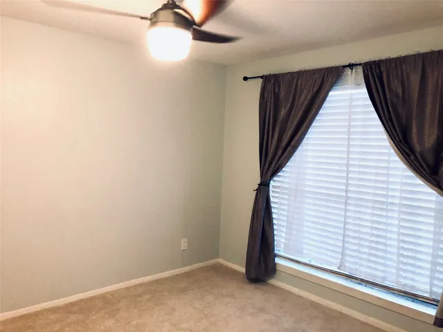 $1,425 | 18800 Egret Bay Boulevard, Unit 110, Webster, TX 77058