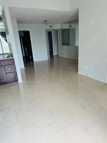 $1,425 | 18800 Egret Bay Boulevard, Unit 110, Webster, TX 77058