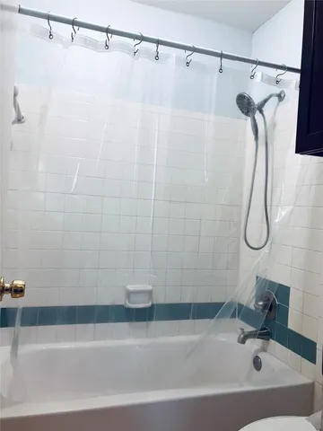 $1,425 | 18800 Egret Bay Boulevard, Unit 110, Webster, TX 77058