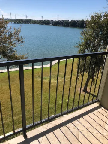 $1,425 | 18800 Egret Bay Boulevard, Unit 110, Webster, TX 77058