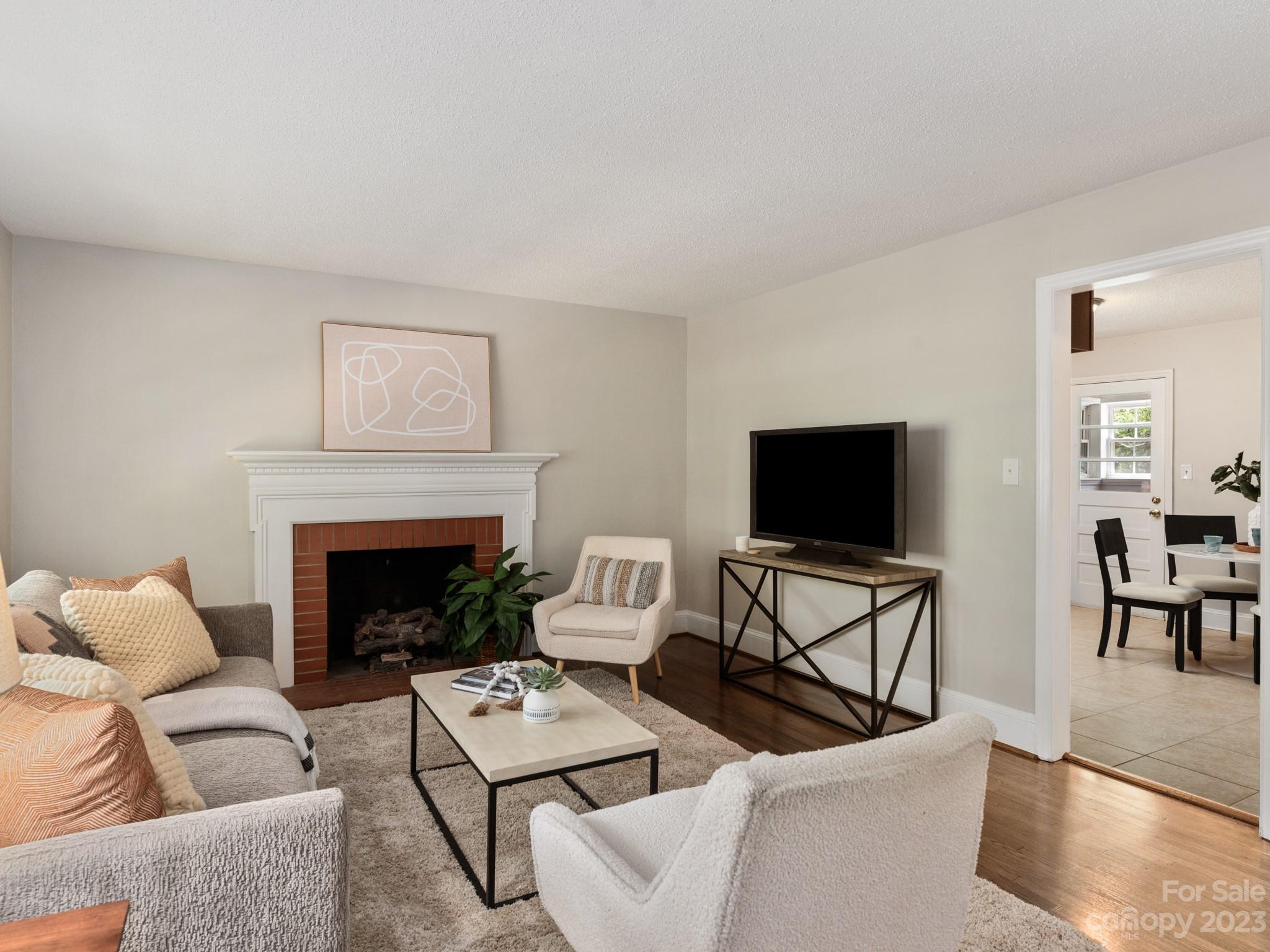 2960 Enfield Road Charlotte, NC 28205 - Photo 8 of 20 Gallery Image 8