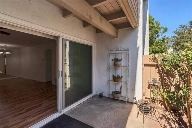 $499,000 | 2521 West Sunflower Avenue, Unit H2, Santa Ana, CA 92704