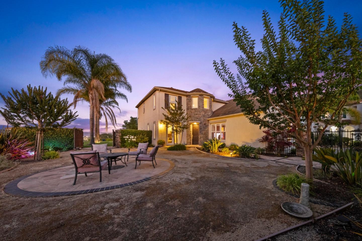 6850 Eagle Ridge Drive Gilroy, CA 95020 - Photo 42 of 51 a view of a house with a patio