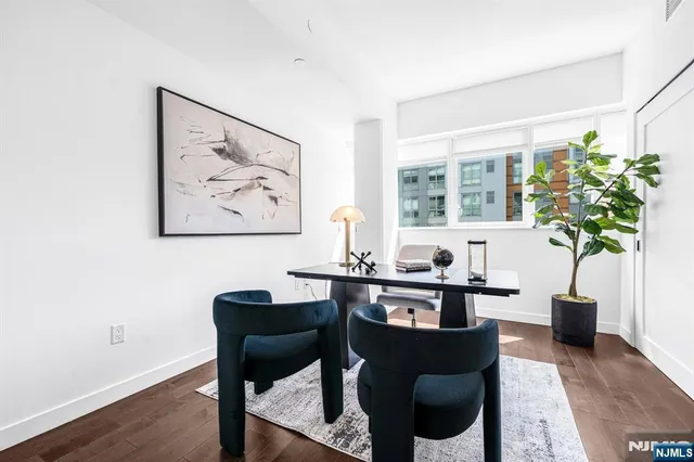 $1,279,888 | 800 Ave At Port Imperial, Unit 821, Weehawken, NJ 07086