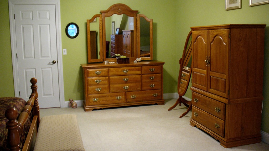 43 Shaker Road Shirley, MA 01464 - Photo 19 of 30 a view of a dresser