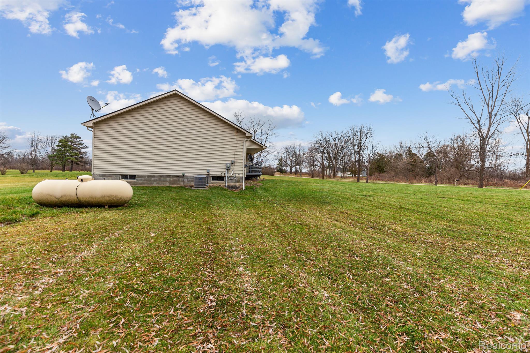 7463 Church Road Imlay City, MI 48444 - Photo 11 of 44