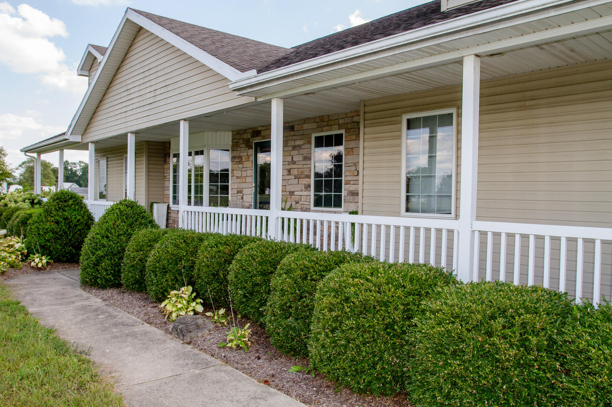 1229 Victory Road Springfield, OH 45504 - Photo 5 of 76