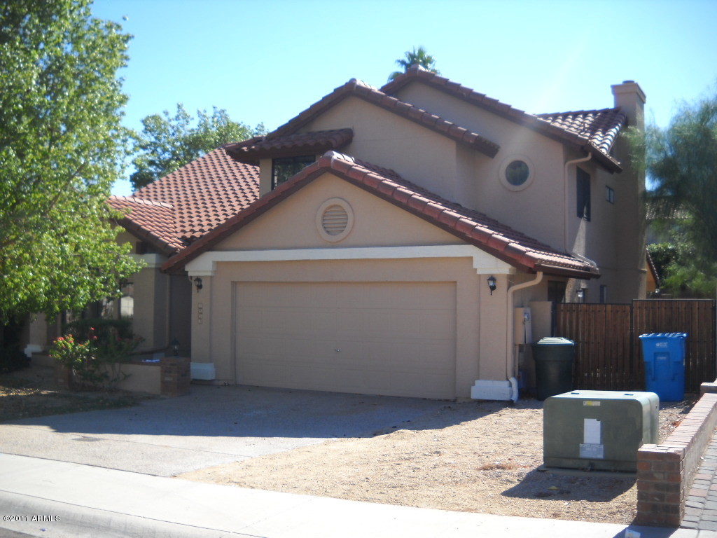 1813 East Redfield Road Phoenix, AZ 85022 - Photo 16 of 22 FRONT