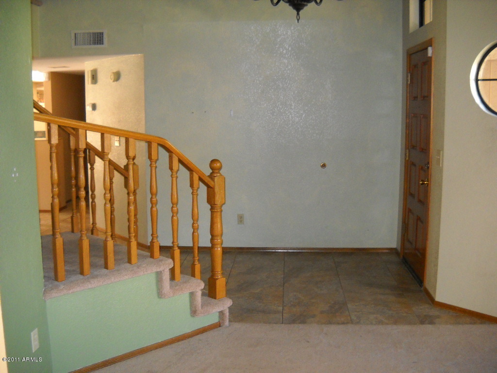 1813 East Redfield Road Phoenix, AZ 85022 - Photo 19 of 22 ENTRANCE