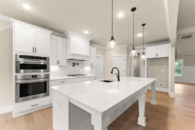 $715,000 | 5416 Oak Manor Way, Murrayville, GA 30564