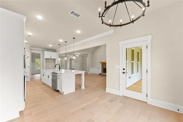 $715,000 | 5416 Oak Manor Way, Murrayville, GA 30564