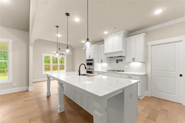 $715,000 | 5416 Oak Manor Way, Murrayville, GA 30564