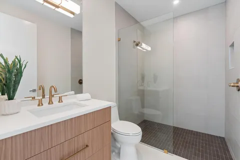 $4,475,000 | 2732 Northeast 29th Court, Fort Lauderdale, FL 33306