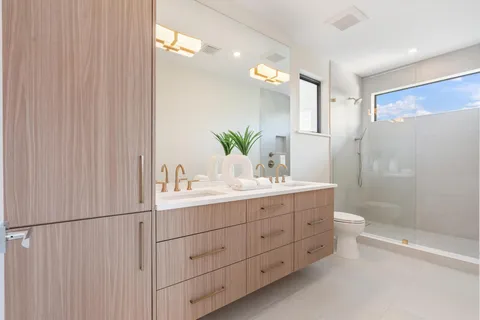 $4,475,000 | 2732 Northeast 29th Court, Fort Lauderdale, FL 33306