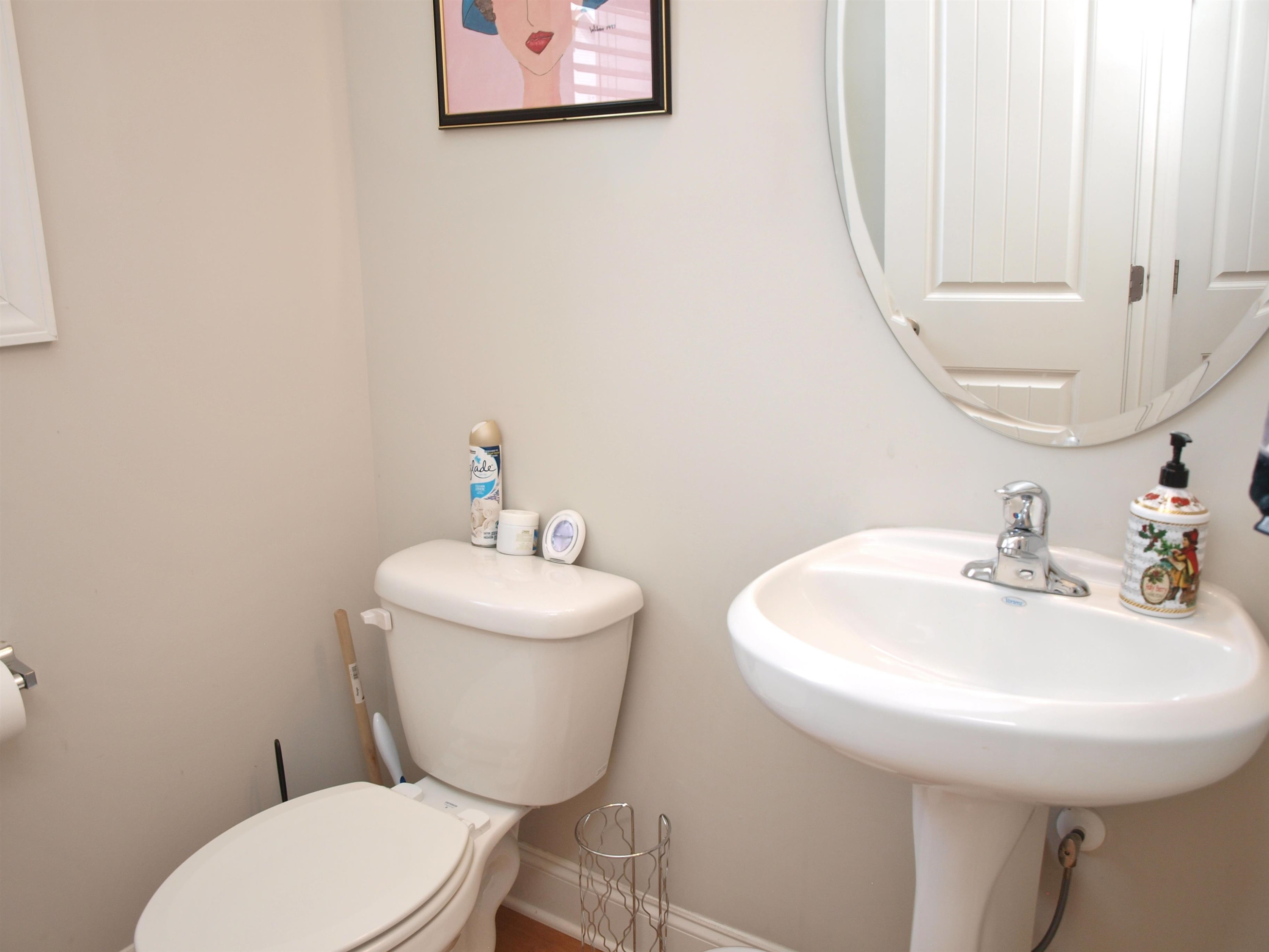 7613 Weathered Oak Way Raleigh, NC 27616 - Photo 16 of 22 Guest bathroom