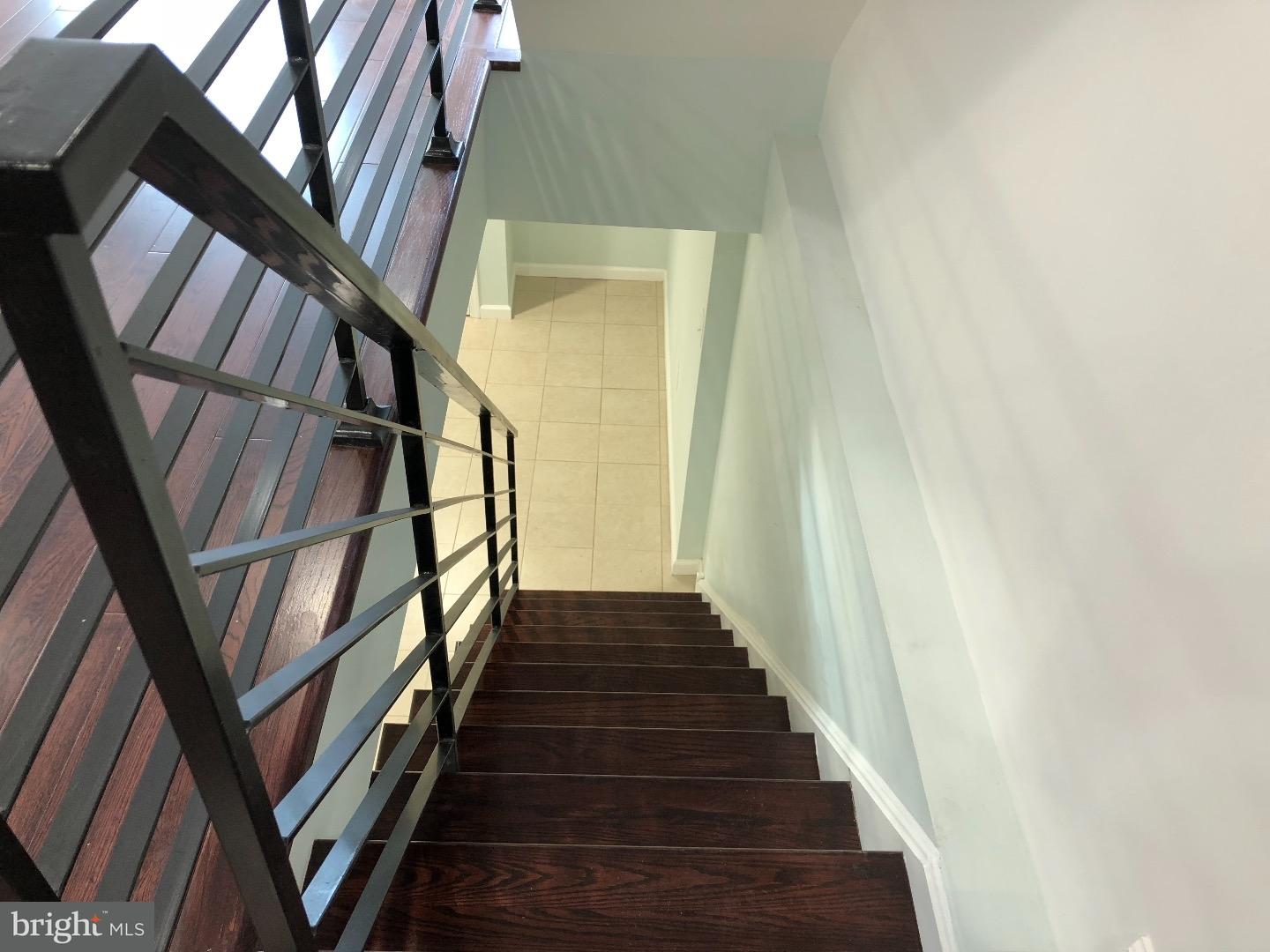 2033 South 22nd Street Philadelphia, PA 19145 - Photo 17 of 21