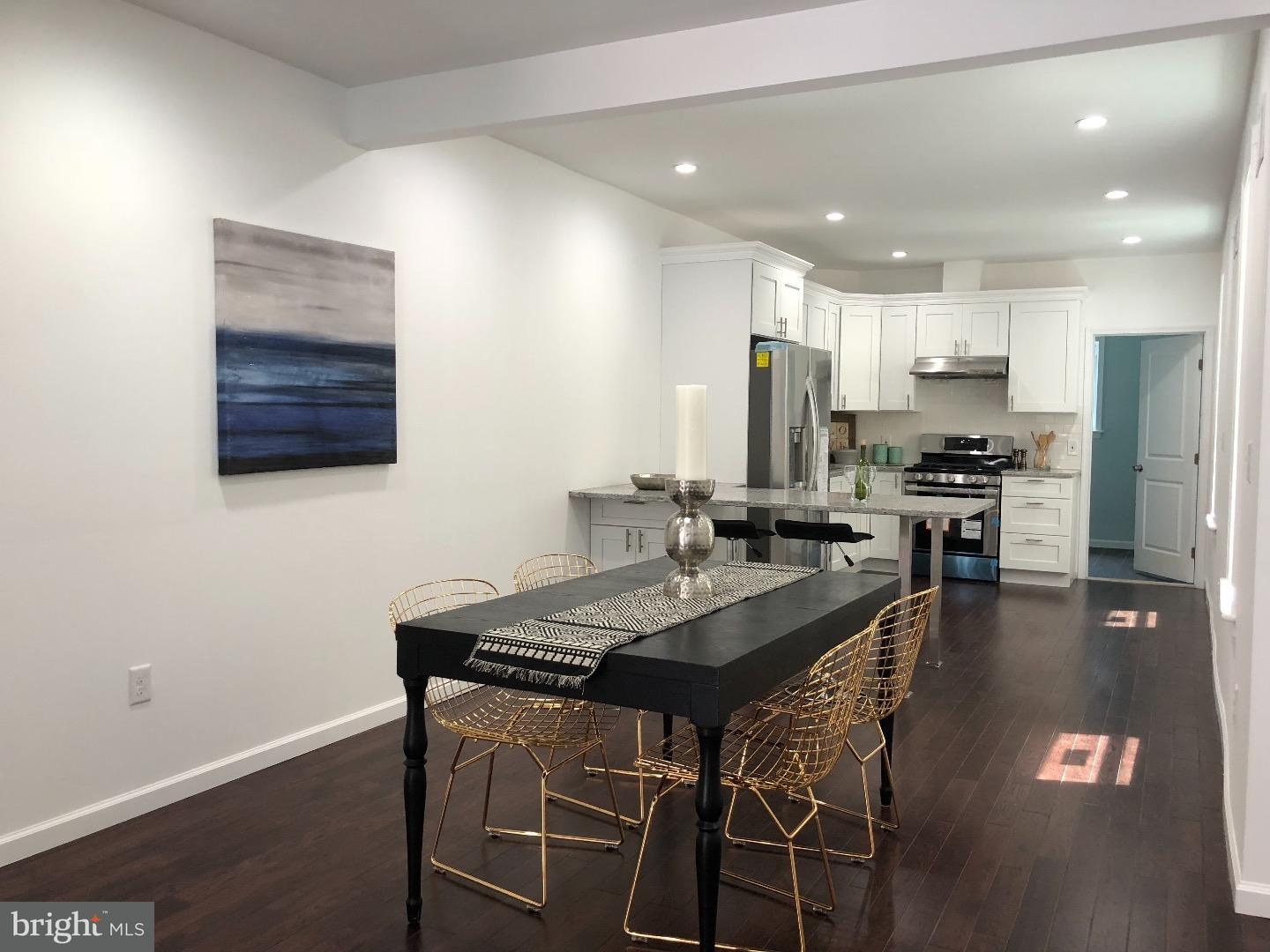 2033 South 22nd Street Philadelphia, PA 19145 - Photo 3 of 21