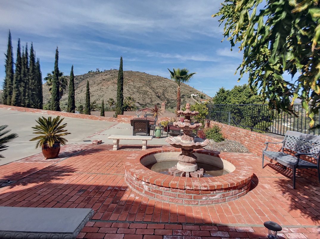 1151 Topper Lane El Cajon, CA 92021 - Photo 3 of 21