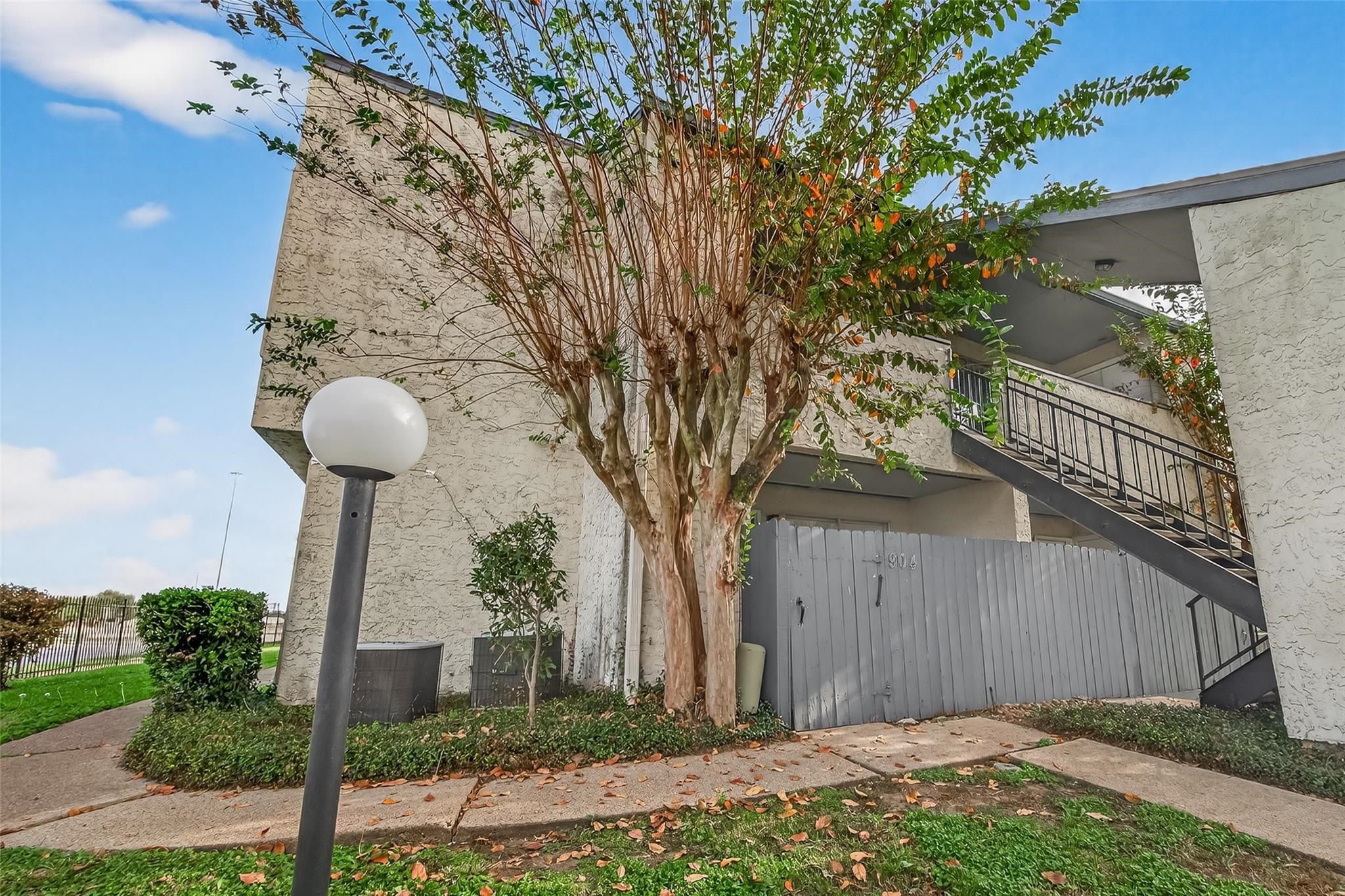7313 Gulf Freeway, Unit 904 Houston, TX 77017 - Photo 8 of 27