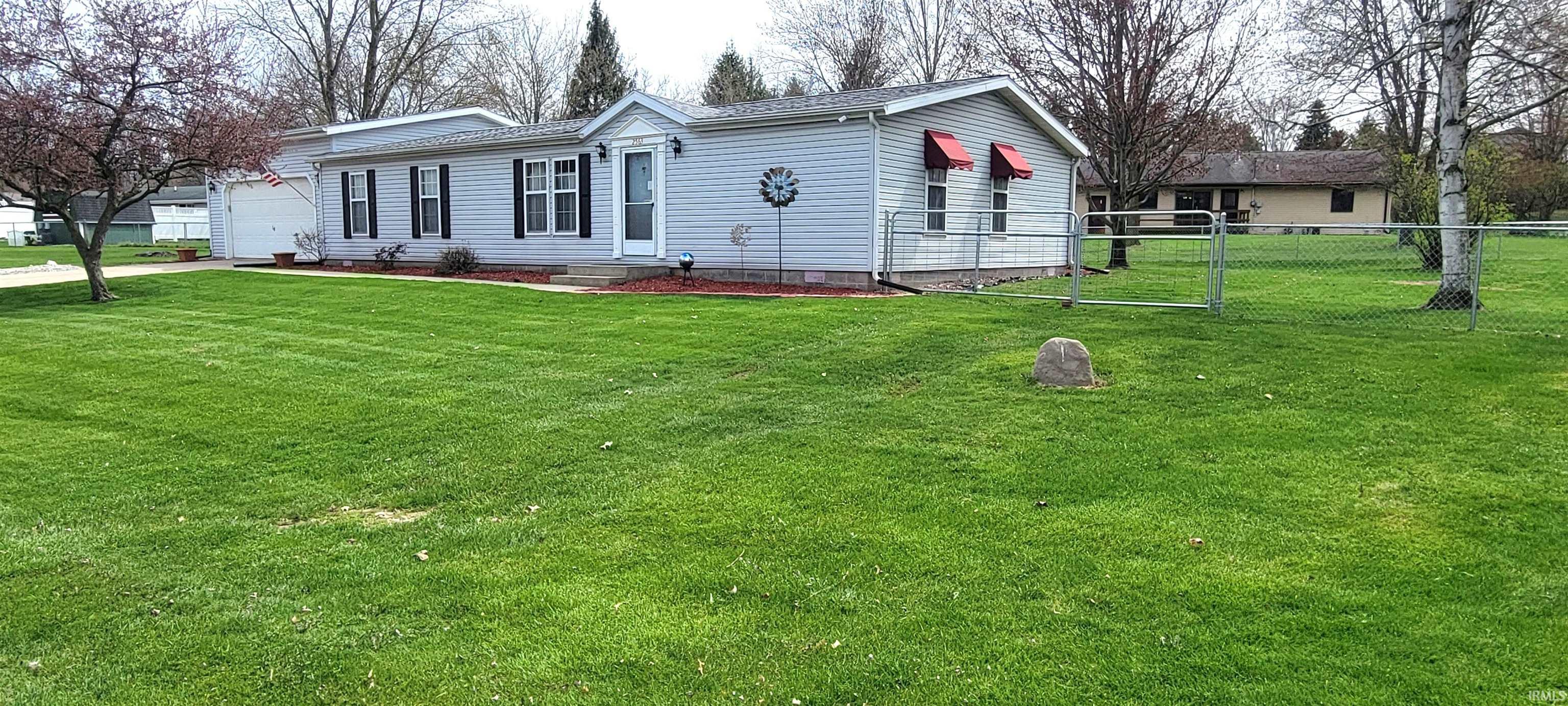 2563 Wooster Road Warsaw, IN 46580 - Photo 14 of 14 Gallery Image 14