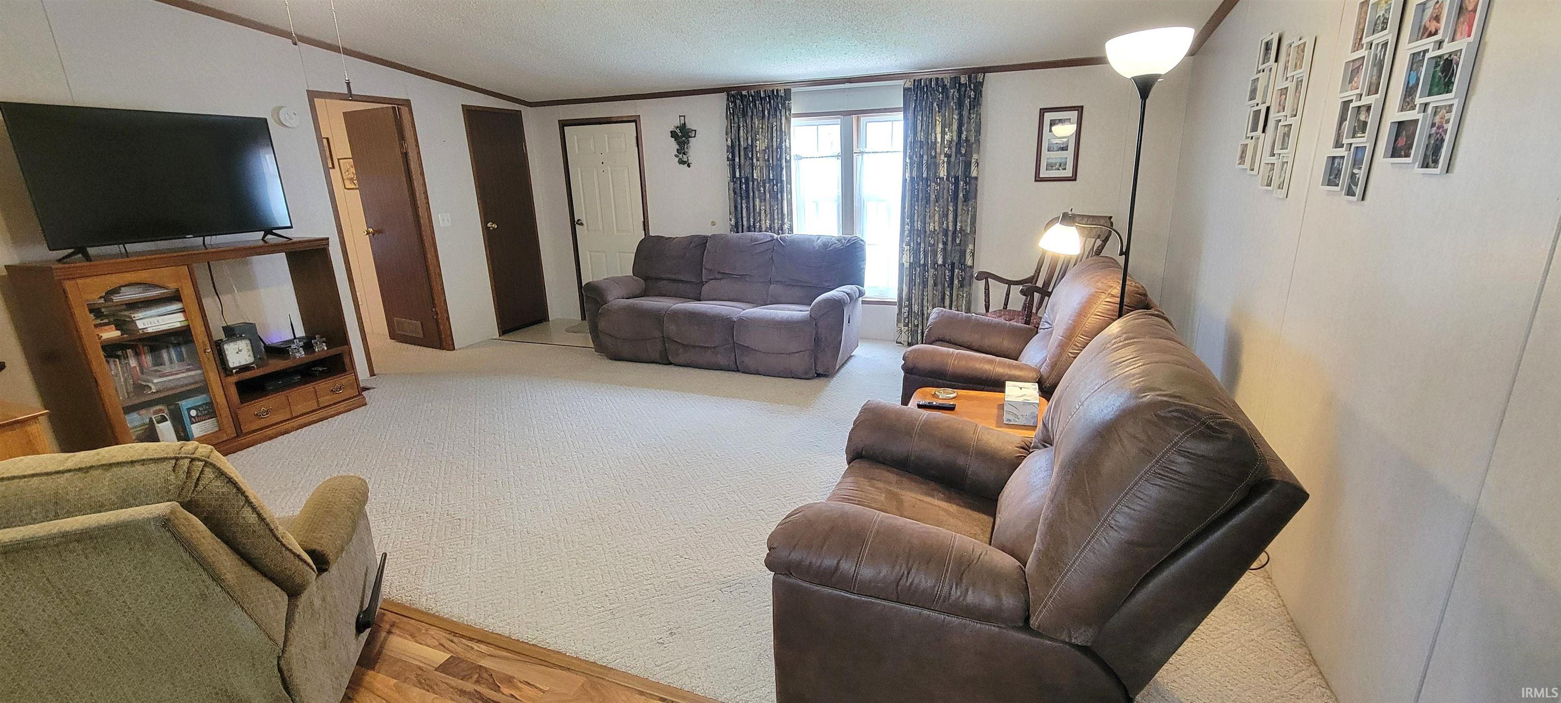 2563 Wooster Road Warsaw, IN 46580 - Photo 2 of 14 Gallery Image 2
