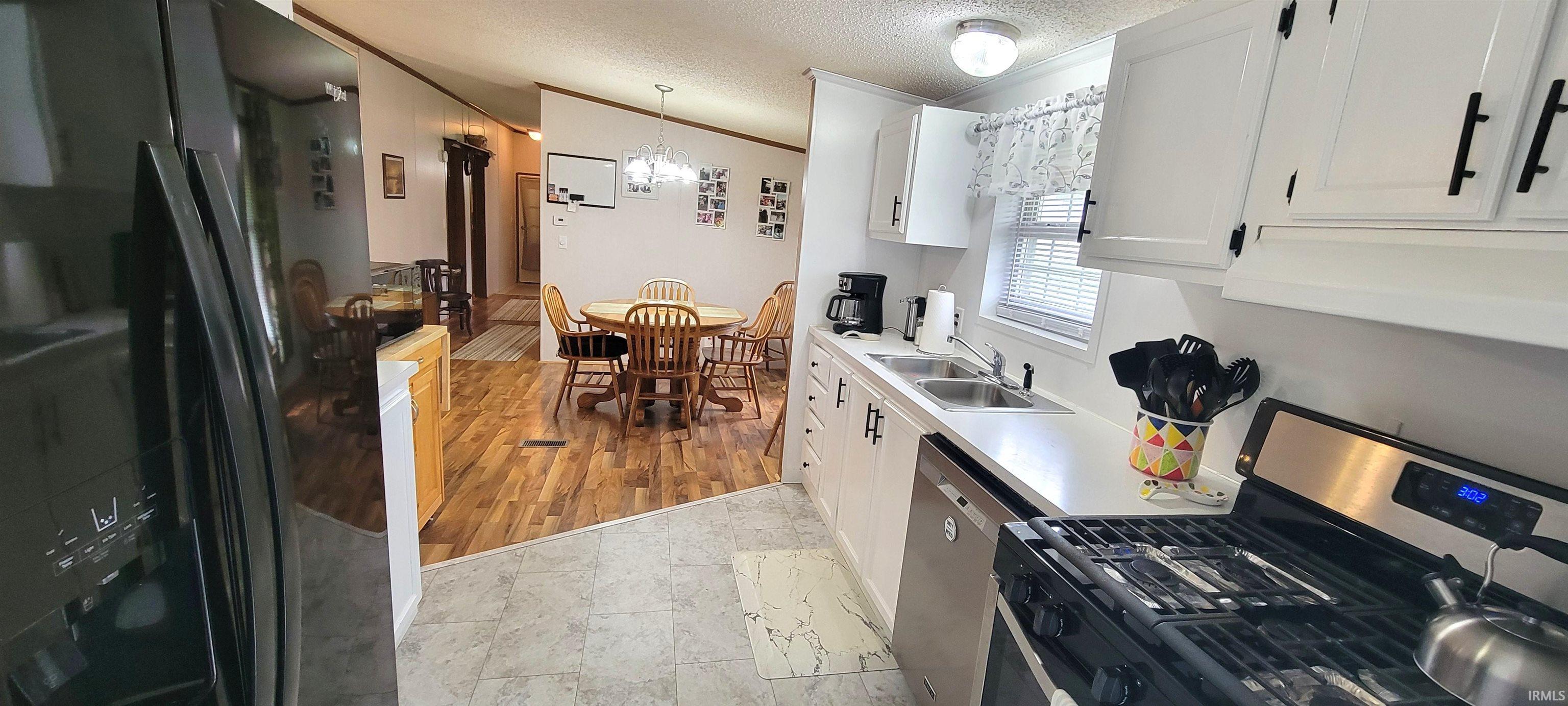 2563 Wooster Road Warsaw, IN 46580 - Photo 7 of 14 Gallery Image 7