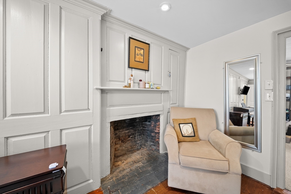 25 High Street Amesbury, MA 01913 - Photo 19 of 35