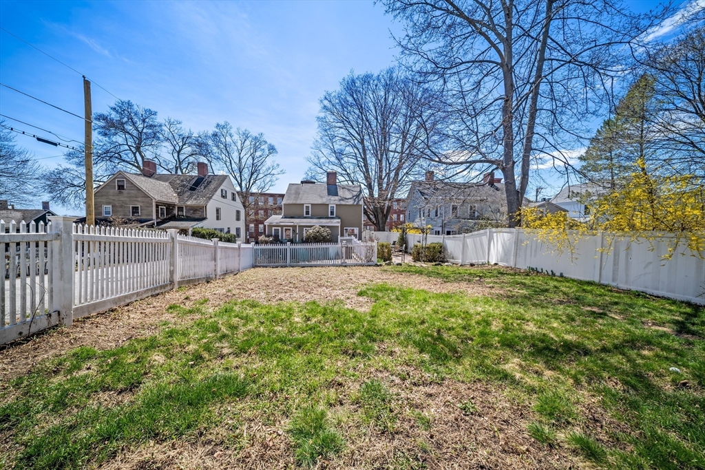 25 High Street Amesbury, MA 01913 - Photo 28 of 35