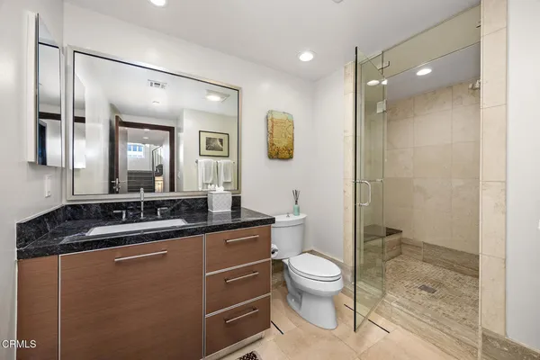 $1,369,777 | 257 South Hudson Avenue, Unit 301, Pasadena, CA 91101