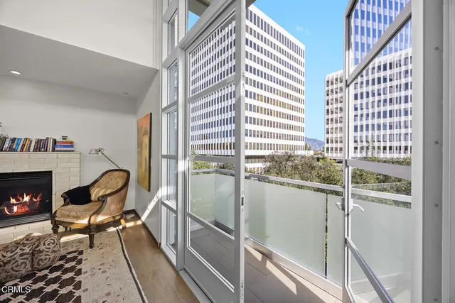 $1,469,250 | 257 South Hudson Avenue, Unit 301, Pasadena, CA 91101