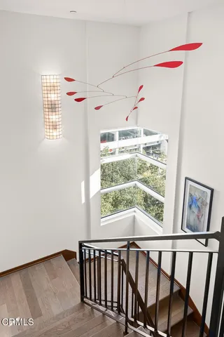 $1,469,250 | 257 South Hudson Avenue, Unit 301, Pasadena, CA 91101