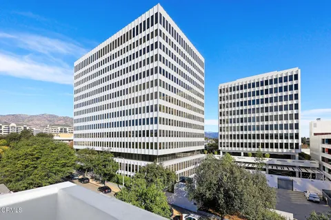 $1,469,250 | 257 South Hudson Avenue, Unit 301, Pasadena, CA 91101