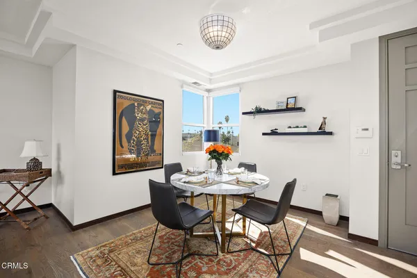 $1,369,777 | 257 South Hudson Avenue, Unit 301, Pasadena, CA 91101