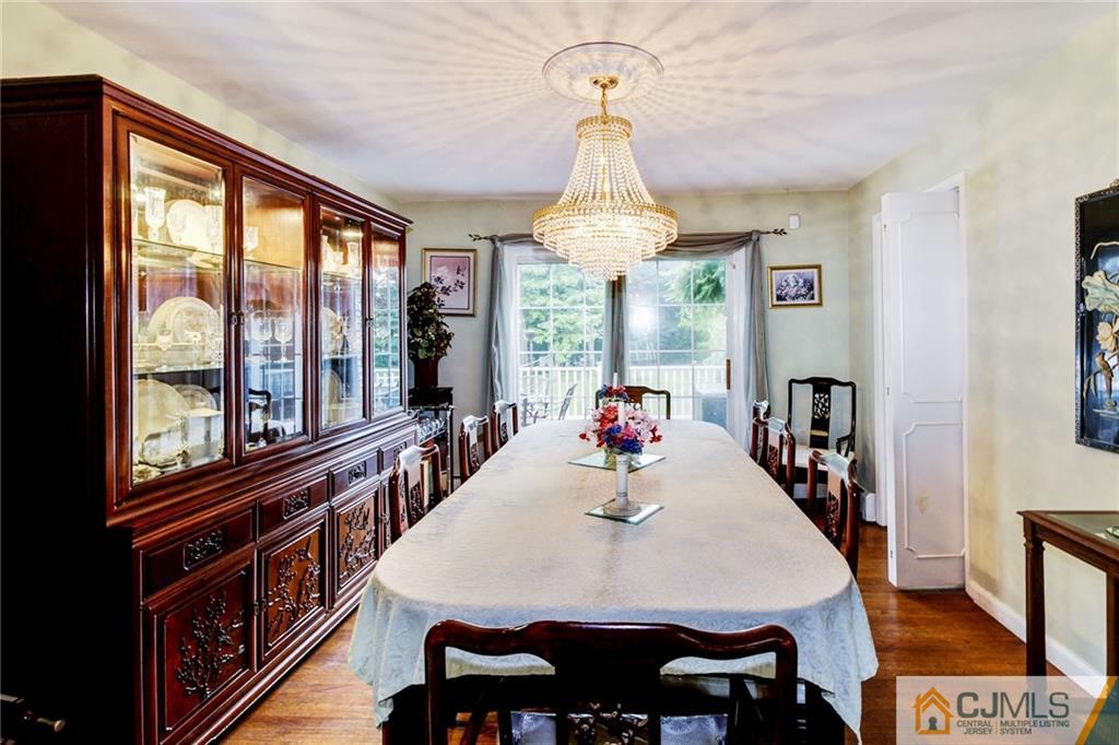 85 Meredith Road Colonia, NJ 07067 - Photo 6 of 21 Gallery Image 6
